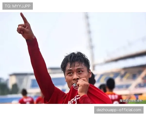 前中超外援曝中国足球内幕 低水平高收入开会喝酒现象真实揭秘